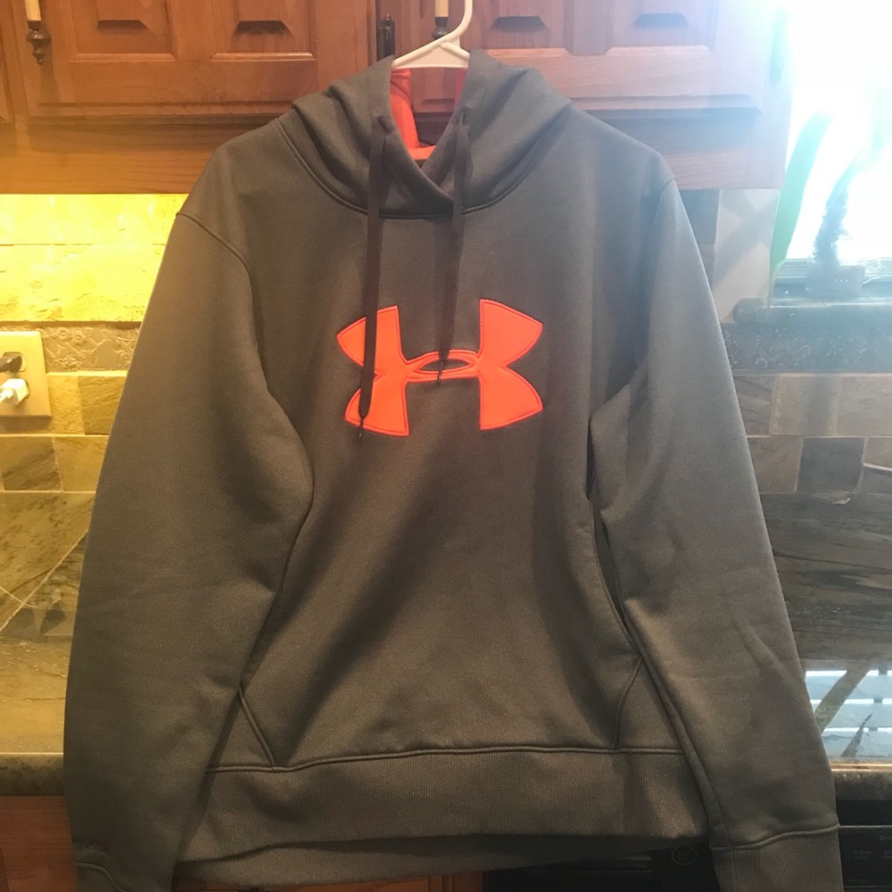 Under Armour hoodie